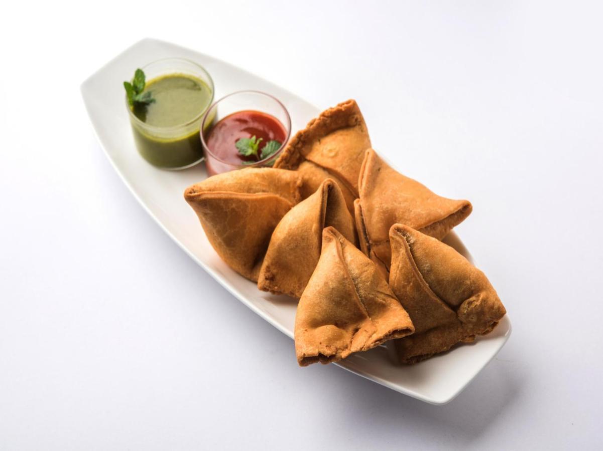 Spot On 44584 Vaishali Residency Hotel 2*